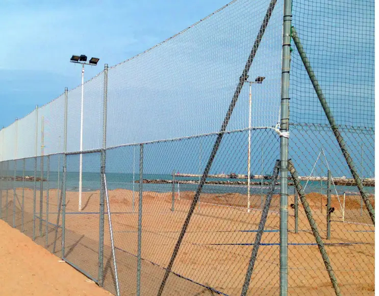 Rete per recinzione campi da tennis e beach tennis bianca