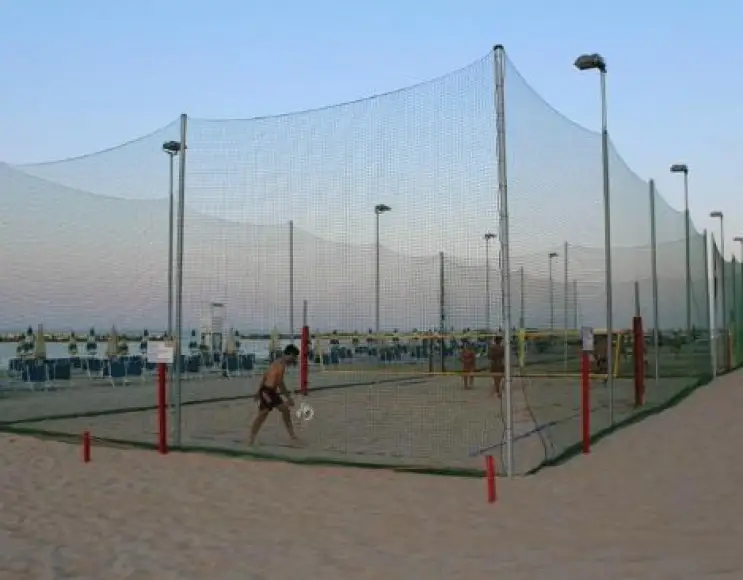 Rete per recinzione campi da pallavolo e beach volley colore verde
