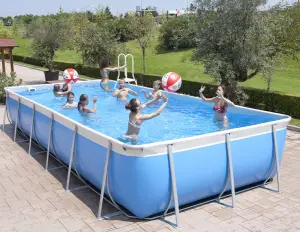 Piscine fuori terra e accessoristica varia